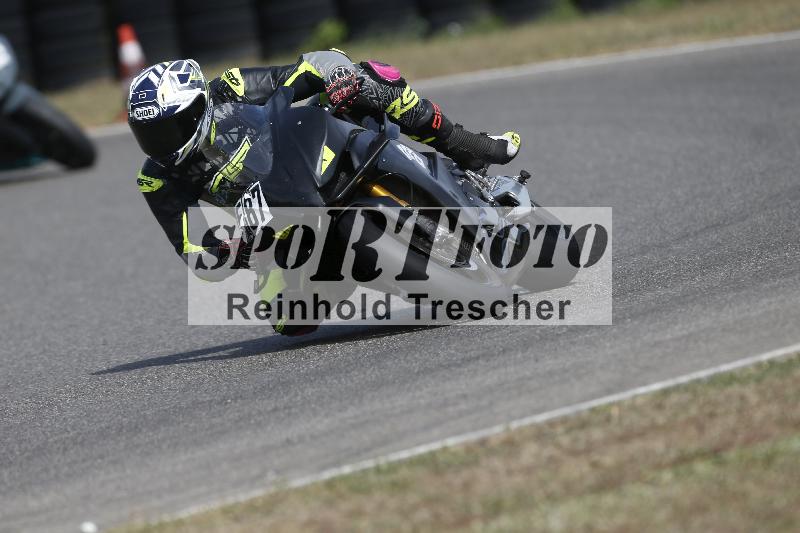 /37 09.08.2026  Pluess Motosport ADR/Freies Fahren/587